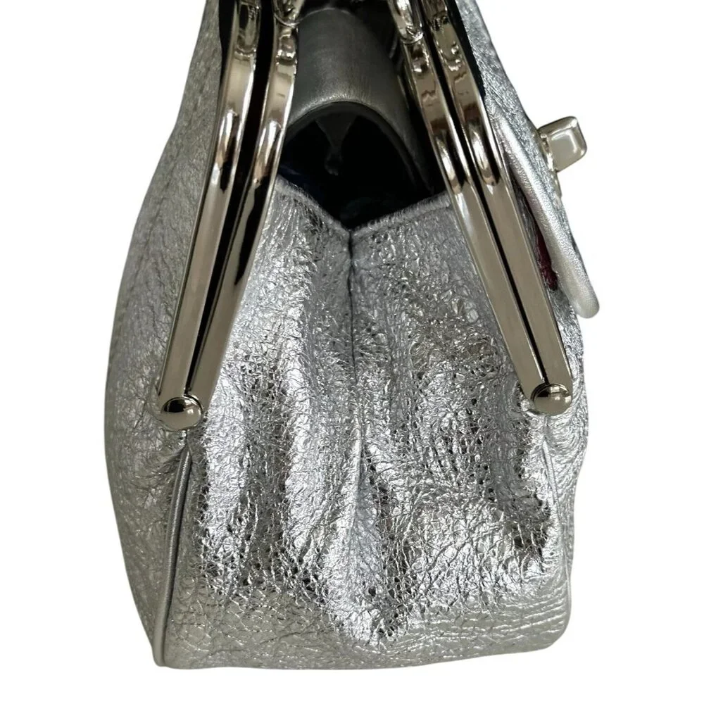 SOLD COACH 2008 Metallic Silver Leather Double Frame Kisslock Ball Chain - Picture 4 of 16